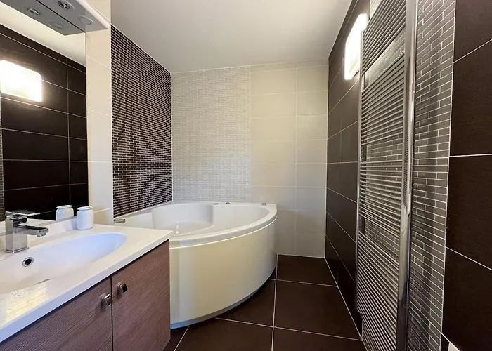 Havre De Tranquillite Proche Pau * Billere